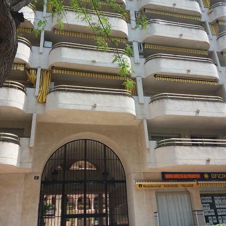 Bonito Apartamento con varias piscinas Salou Exterior foto