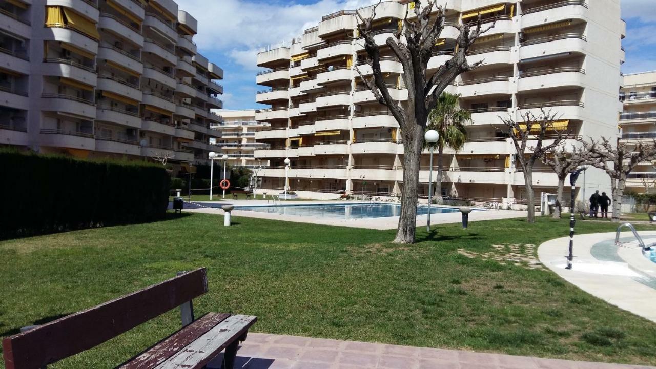 Bonito Apartamento con varias piscinas Salou Exterior foto