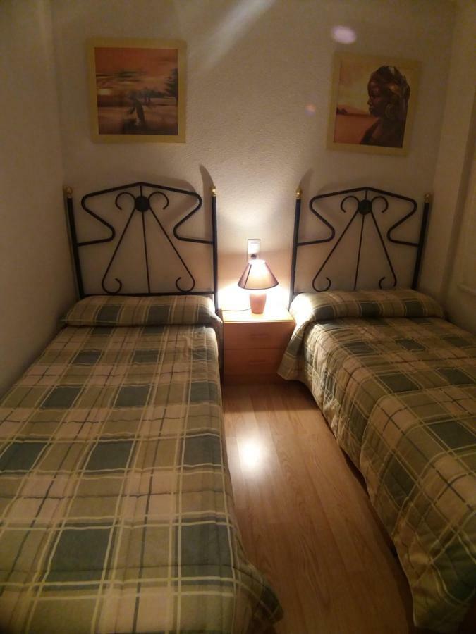 Bonito Apartamento con varias piscinas Salou Exterior foto