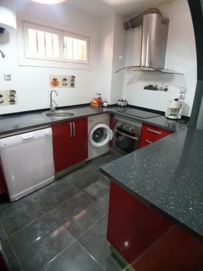Bonito Apartamento con varias piscinas Salou Exterior foto